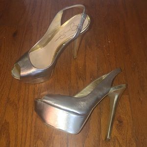 Jessica Simpson gold peep toe heels